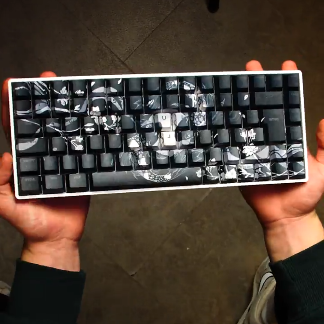 Clavier Nyfboard Gen2 60 % avec touches PBT sublimées Koi Blossom