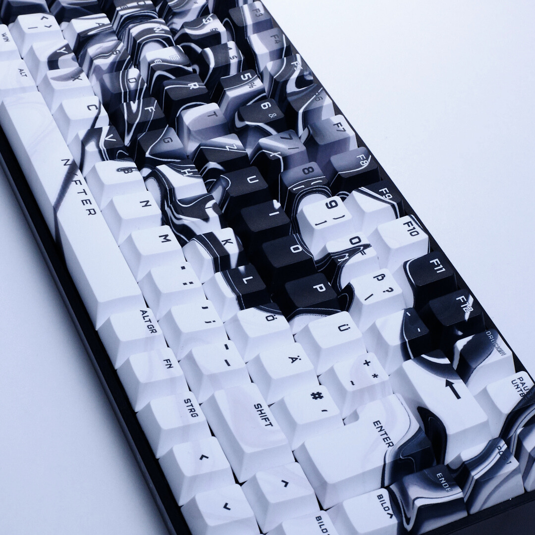 Nyfboard Gen2 75% Black mit PBT Sublimation Keycaps Liquid BlackWhite